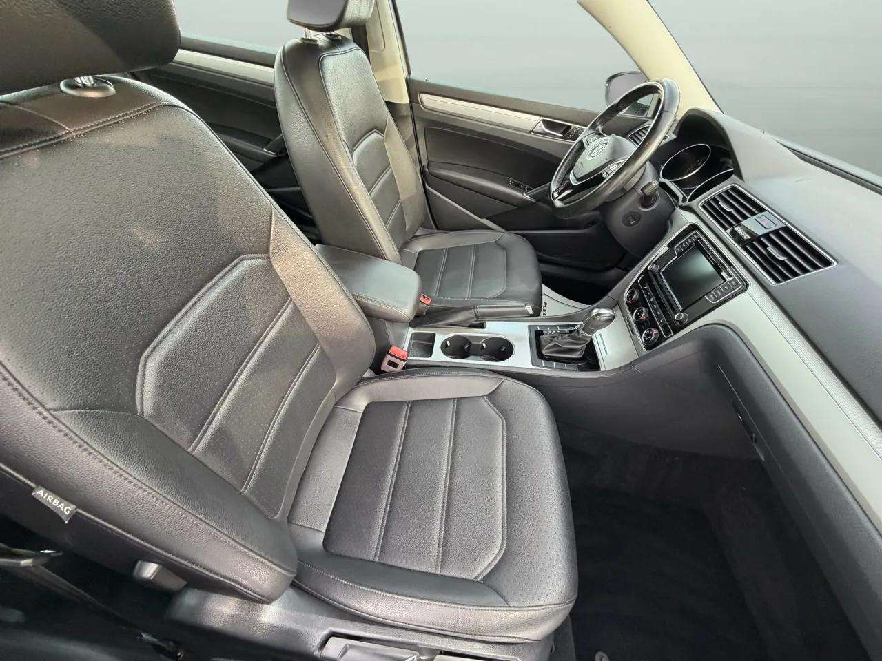 Volkswagen Passat 2.0T Wolfsburg Edition Auto 2019