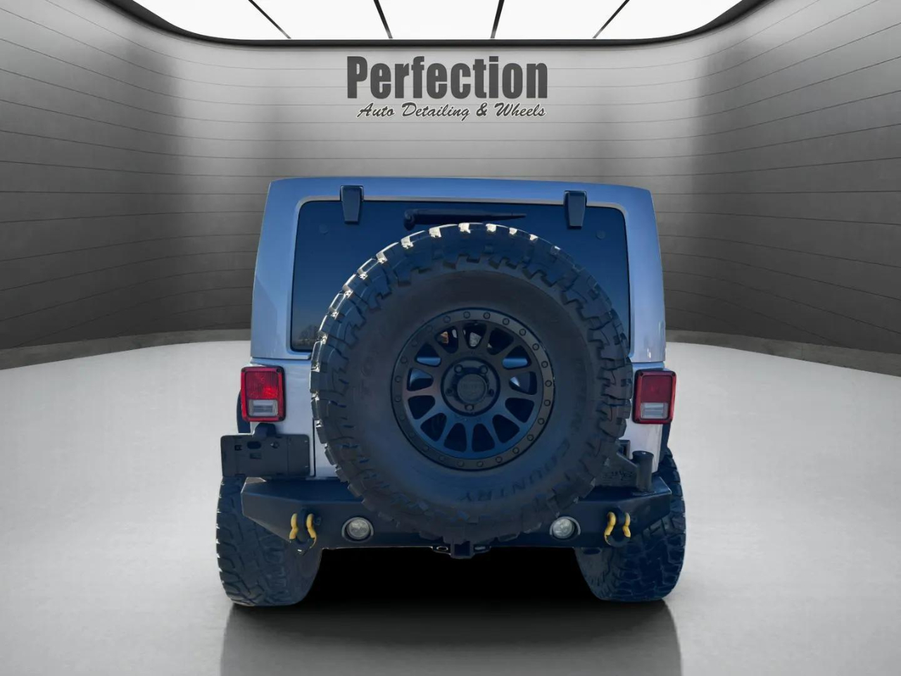 Jeep Wrangler Unlimited 4WD 4dr Sahara 2014