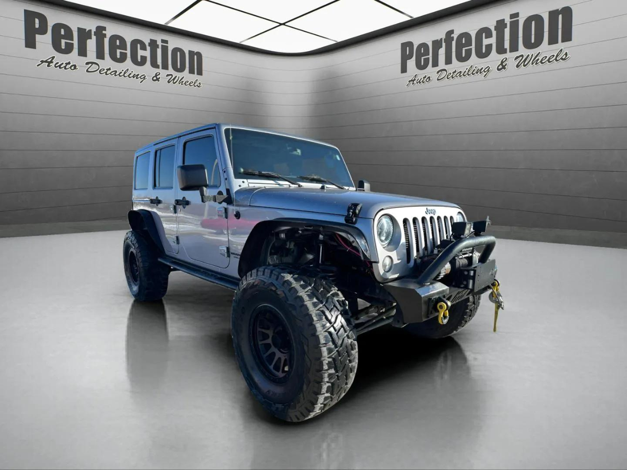 Jeep Wrangler Unlimited 4WD 4dr Sahara 2014