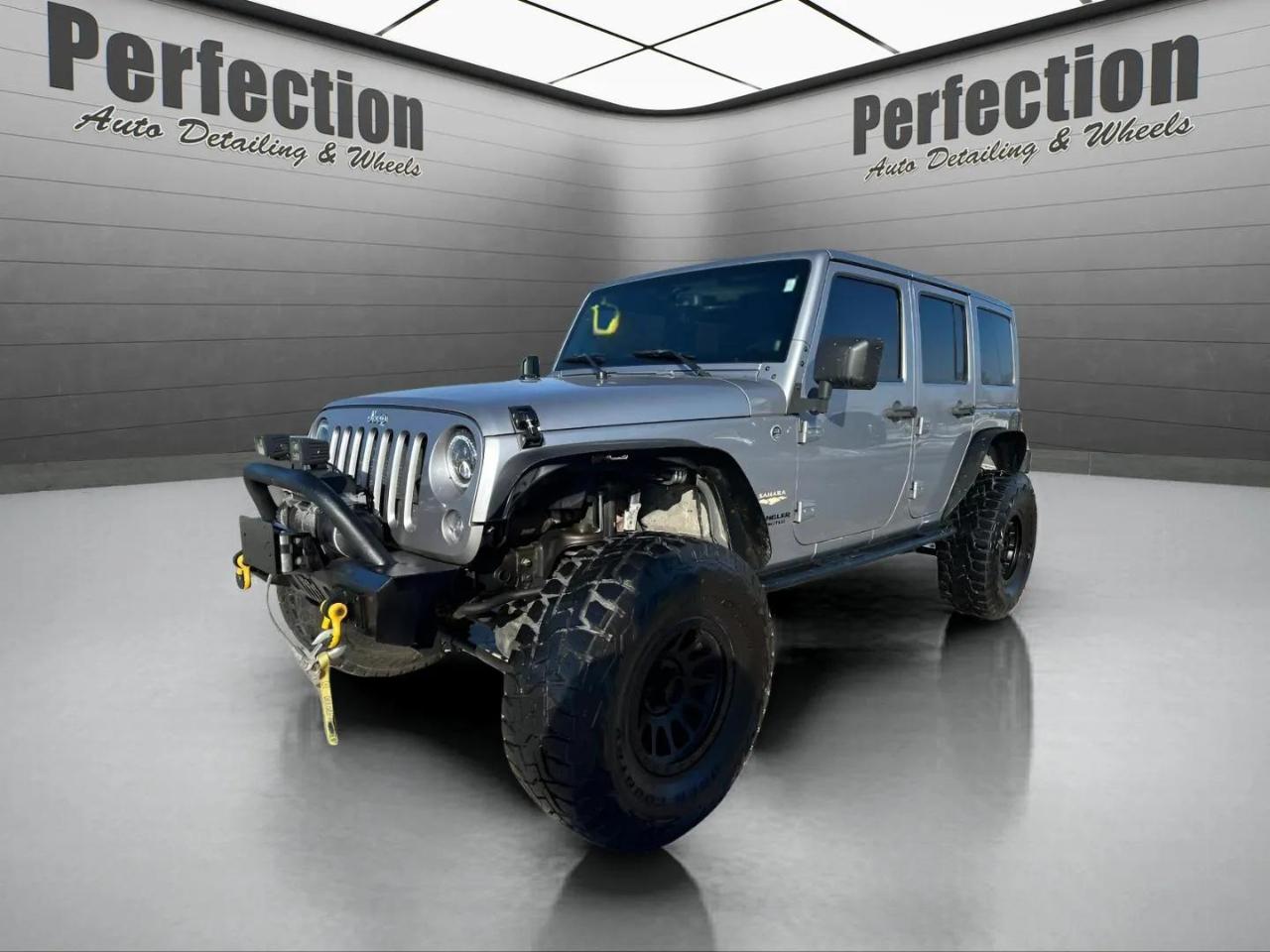 2014 Jeep Wrangler Unlimited 4WD 4dr Sahara