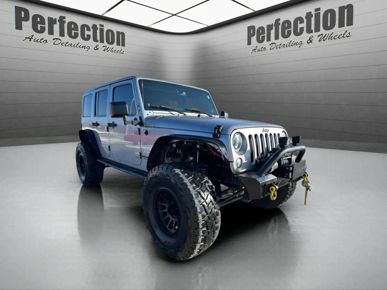 Jeep Wrangler Unlimited 4WD 4dr Sahara 2014