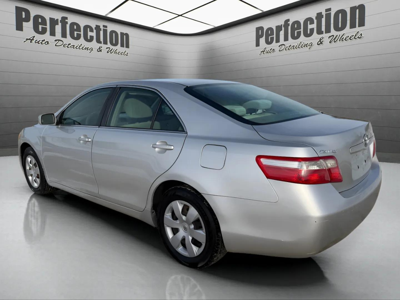 Toyota Camry 4dr Sdn I4 Man (Natl) 2009