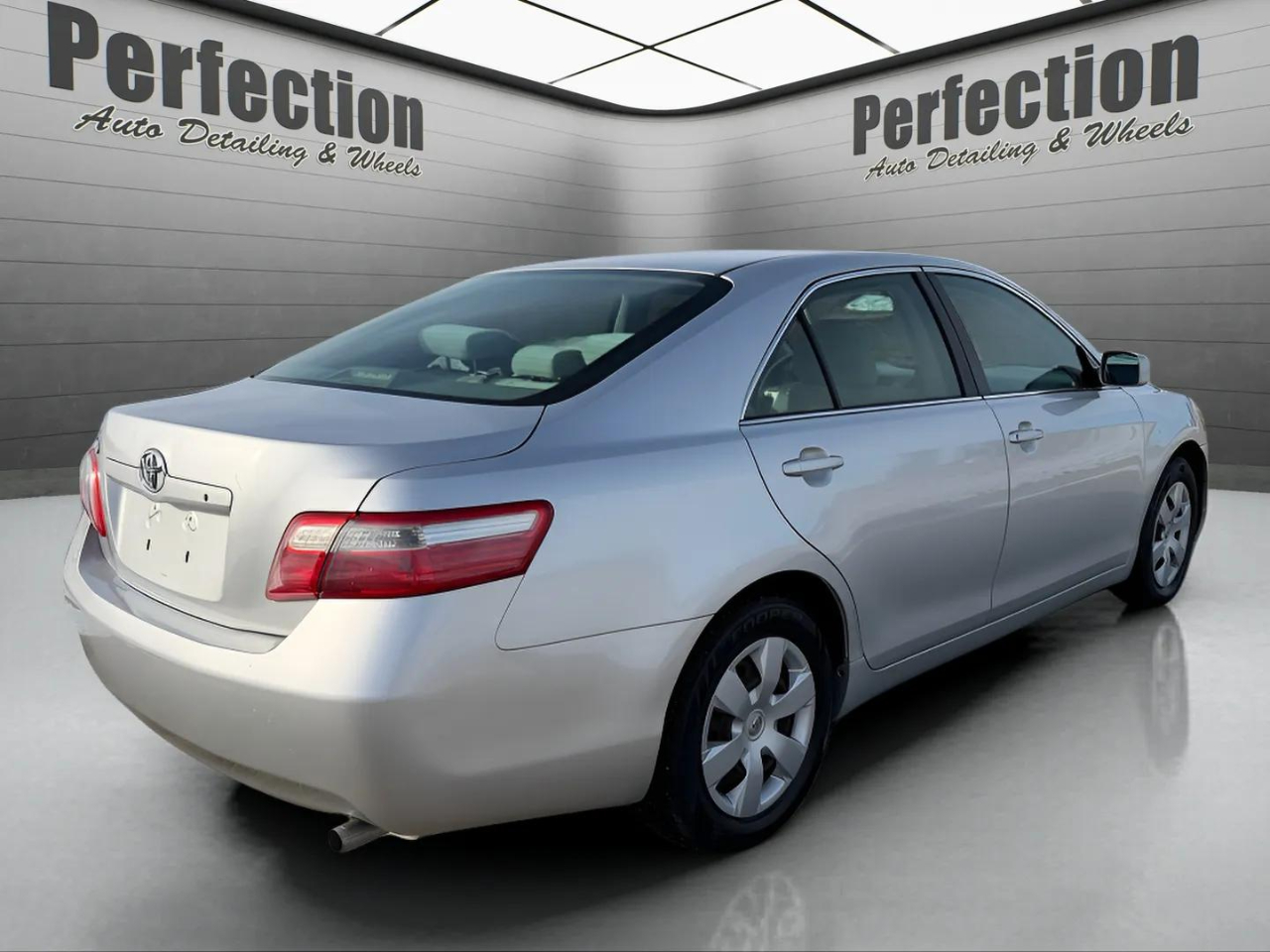 Toyota Camry 4dr Sdn I4 Man (Natl) 2009