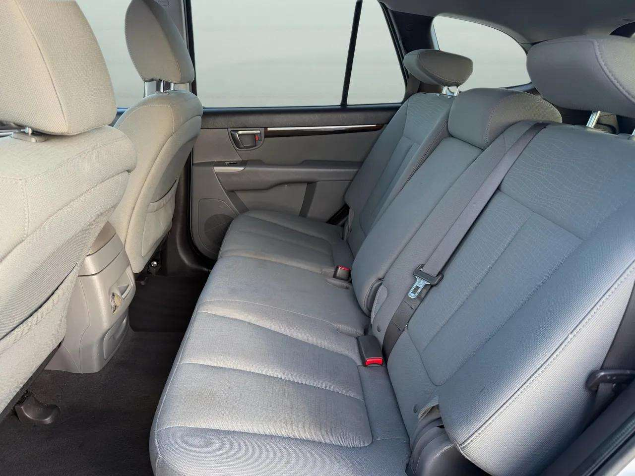 Hyundai Santa Fe AWD 4dr I4 Auto GLS 2010