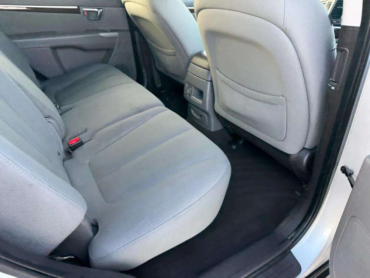 Hyundai Santa Fe AWD 4dr I4 Auto GLS 2010