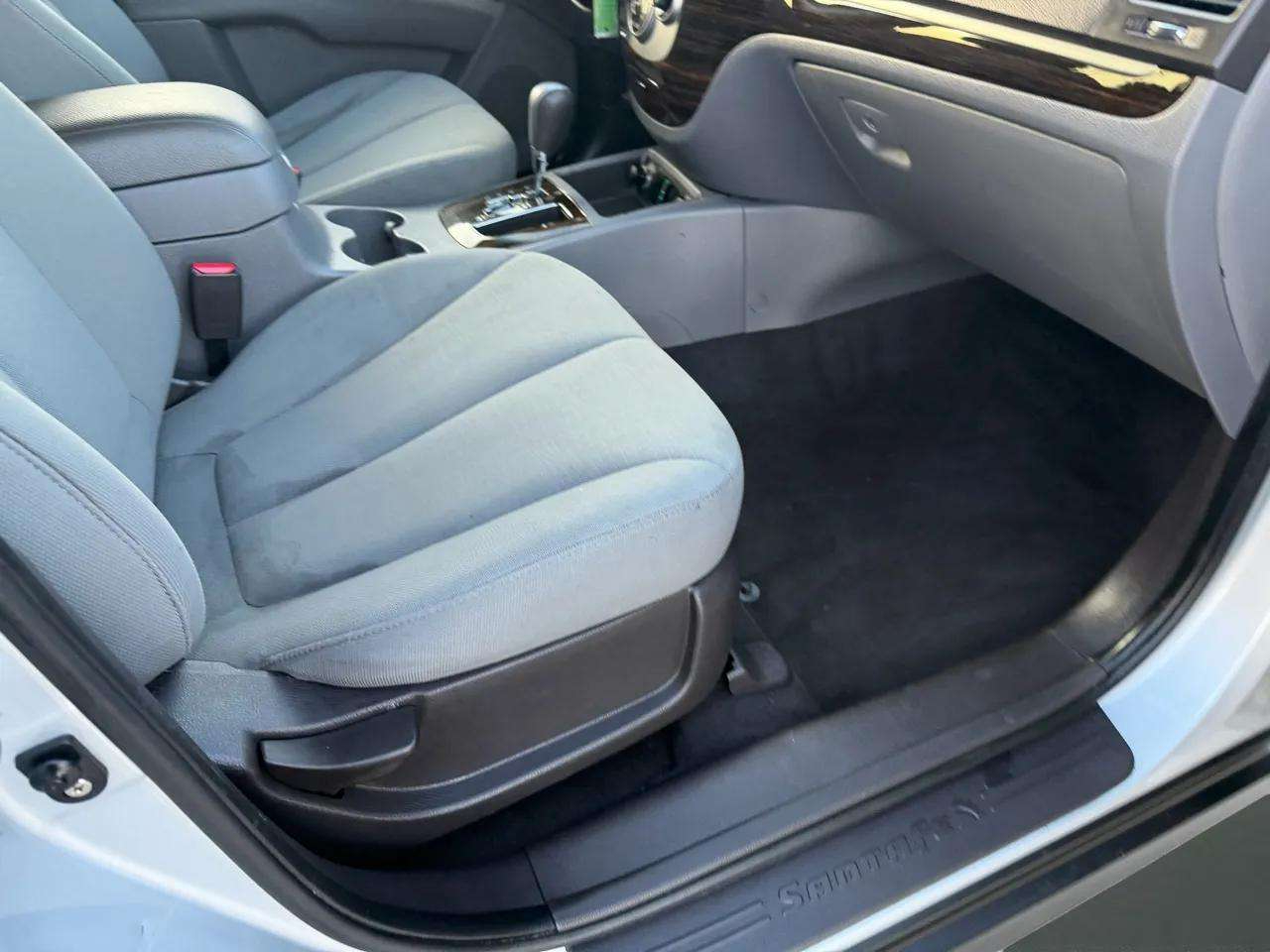 Hyundai Santa Fe AWD 4dr I4 Auto GLS 2010