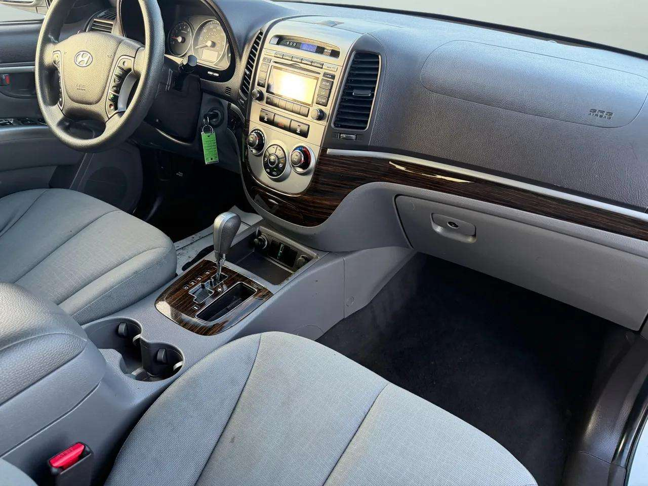 Hyundai Santa Fe AWD 4dr I4 Auto GLS 2010