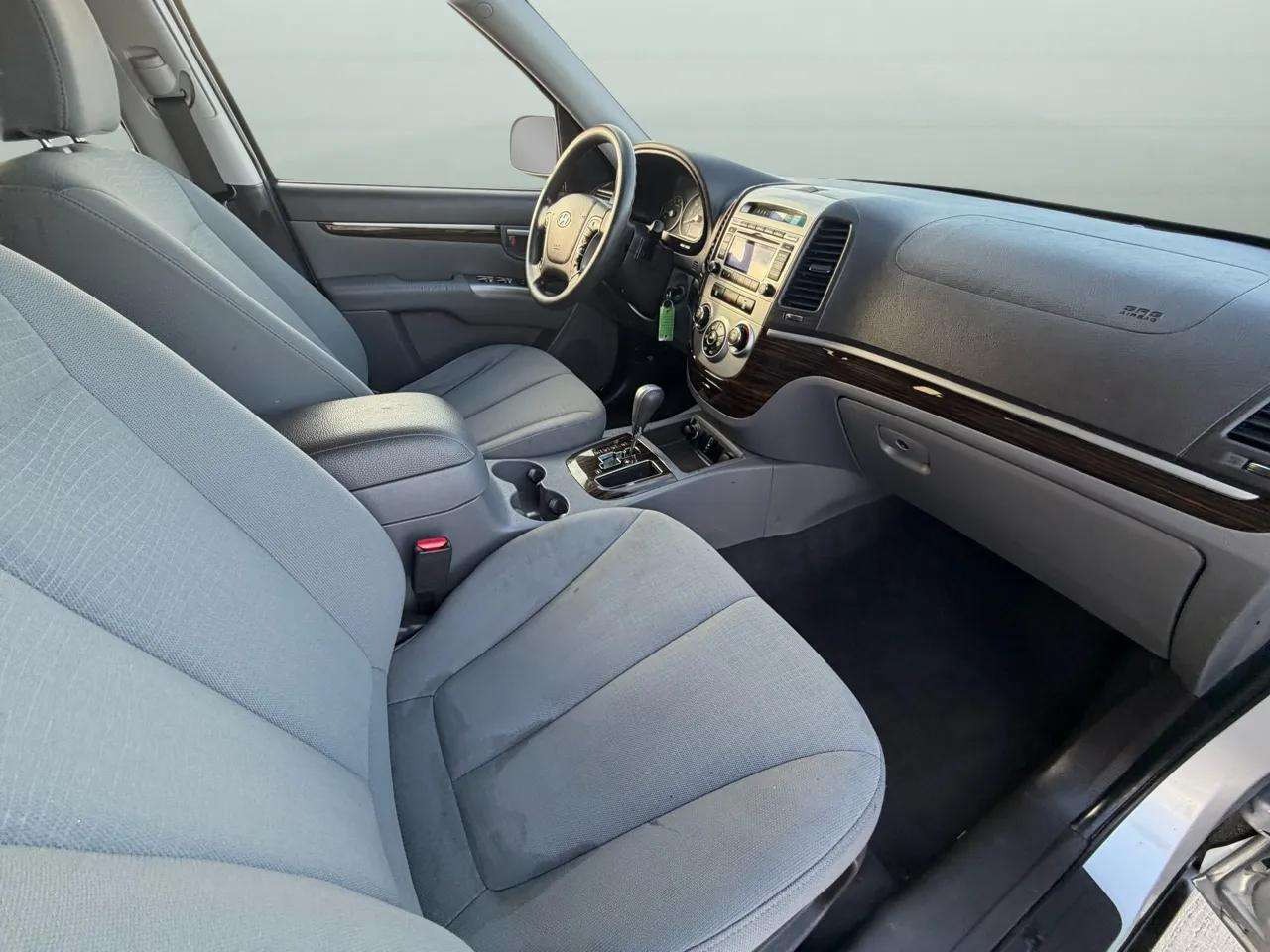 Hyundai Santa Fe AWD 4dr I4 Auto GLS 2010