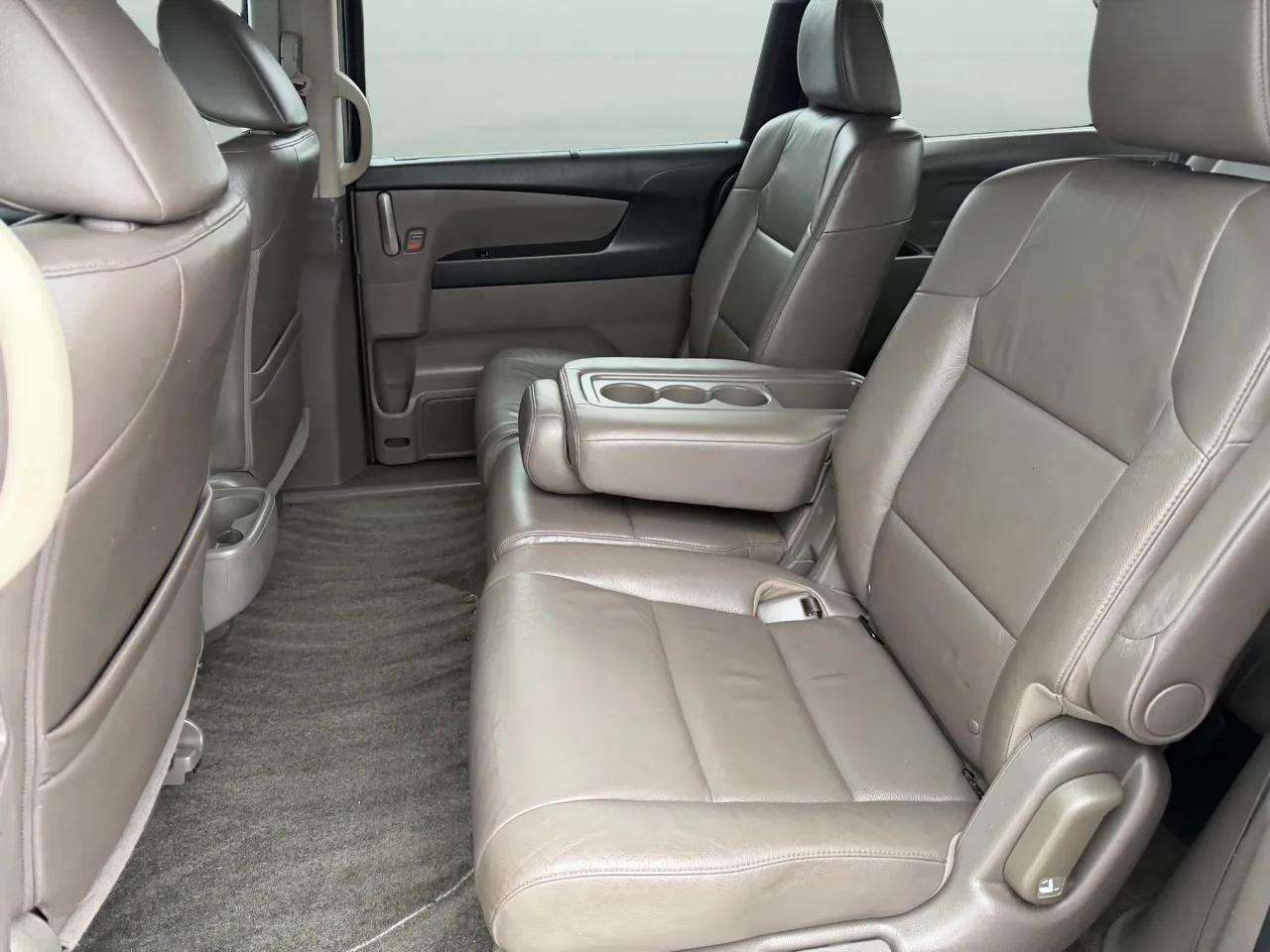 Honda Odyssey 5dr EX-L 2012