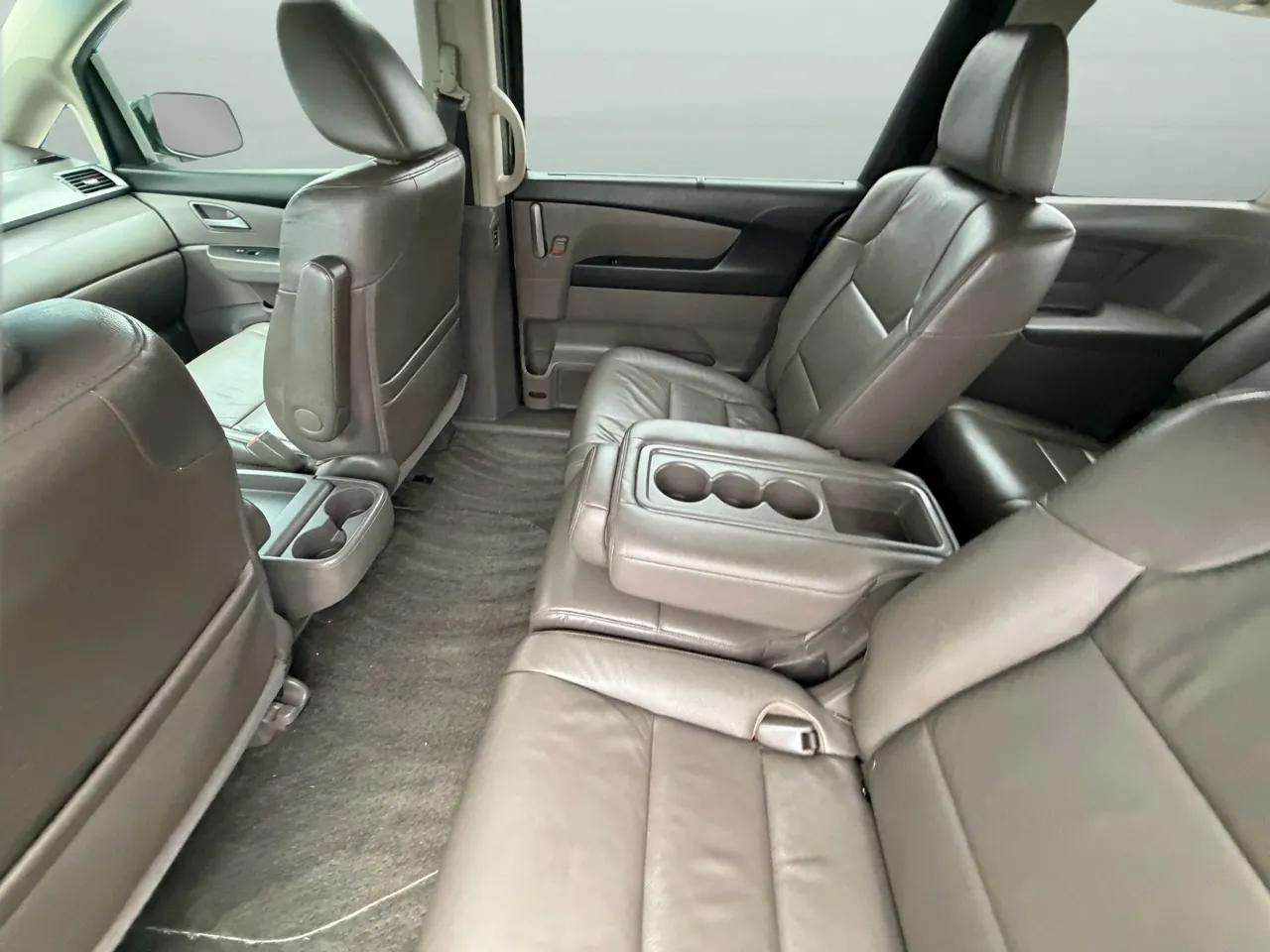 Honda Odyssey 5dr EX-L 2012