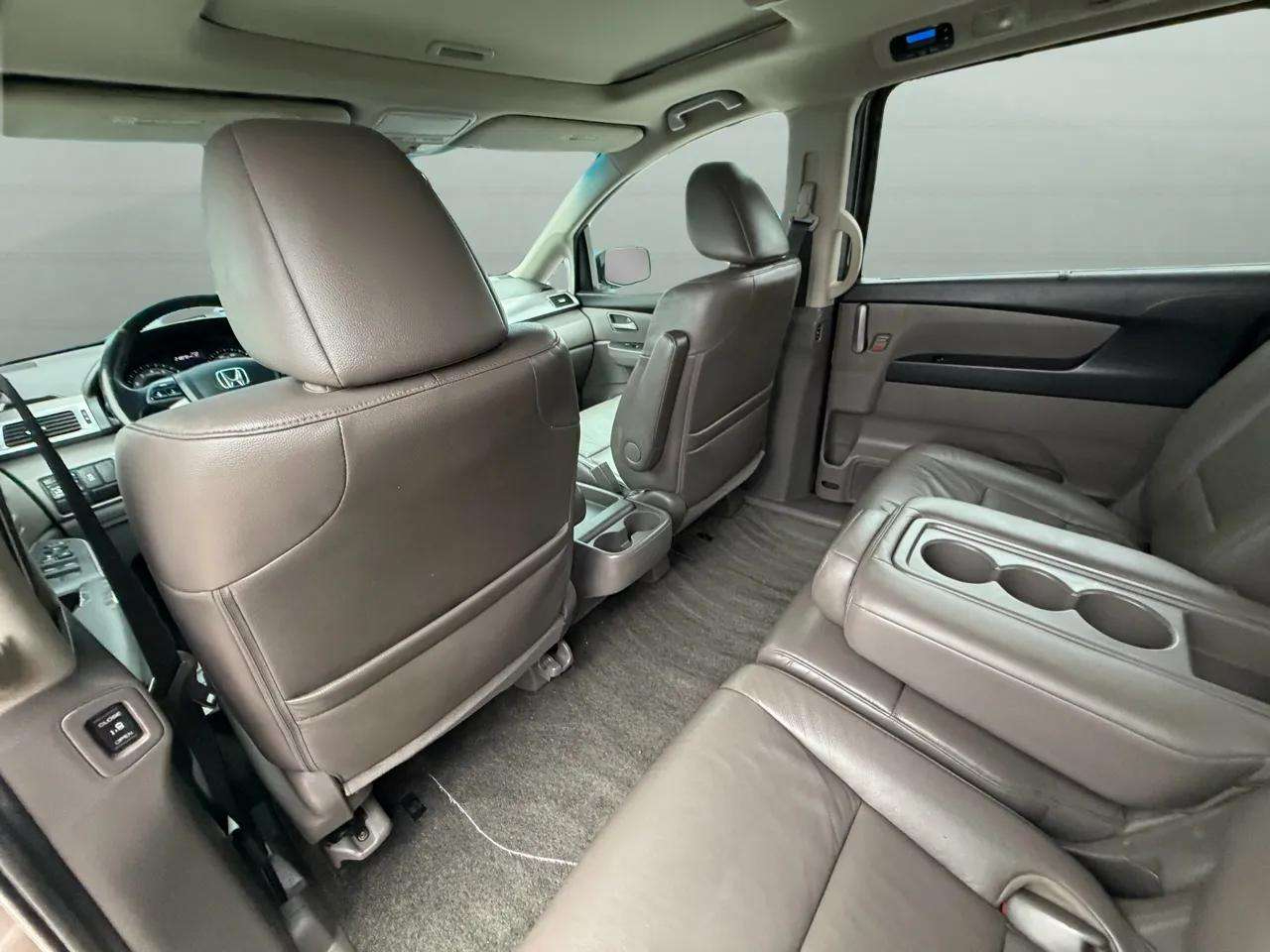 Honda Odyssey 5dr EX-L 2012