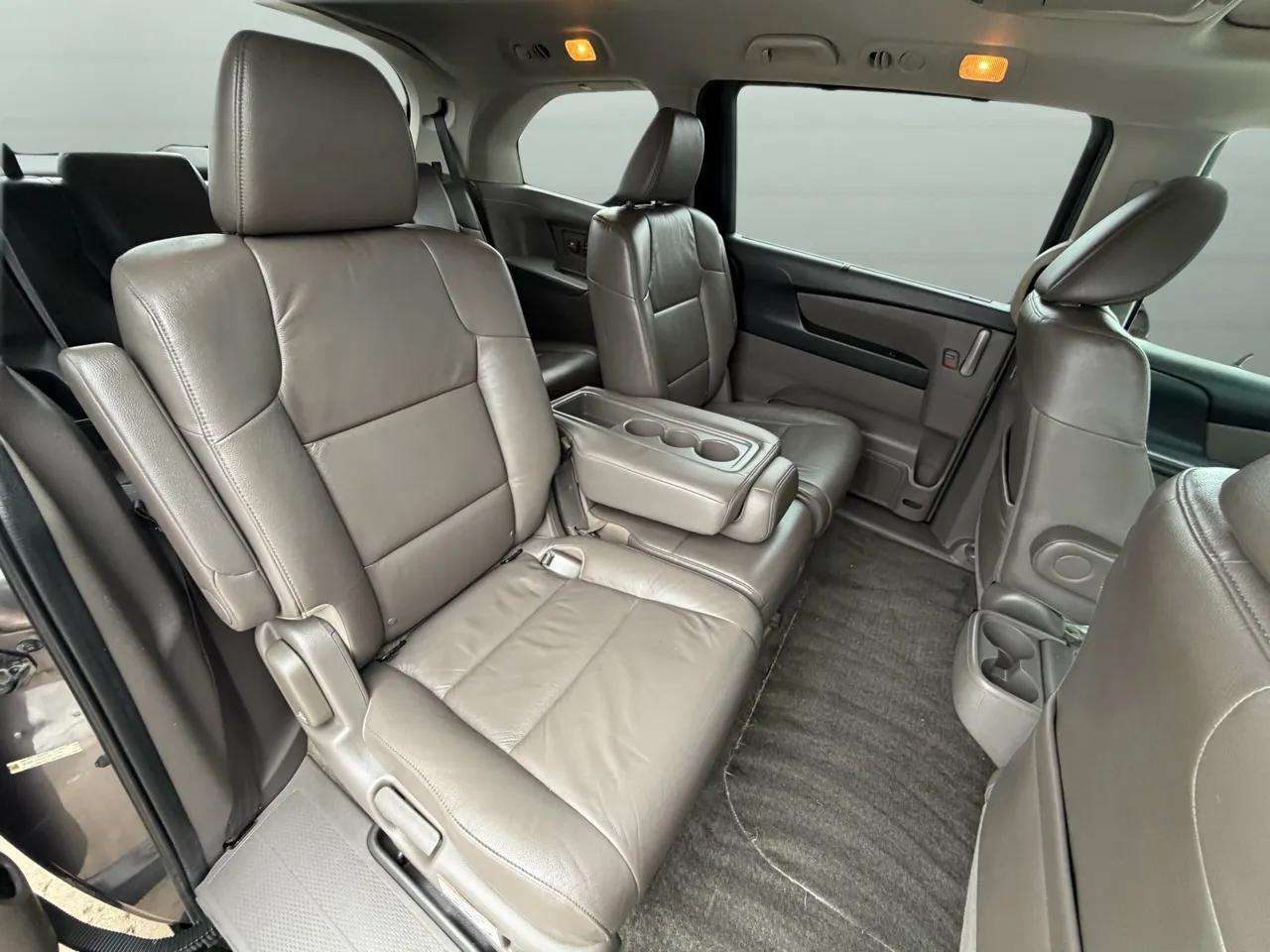 Honda Odyssey 5dr EX-L 2012