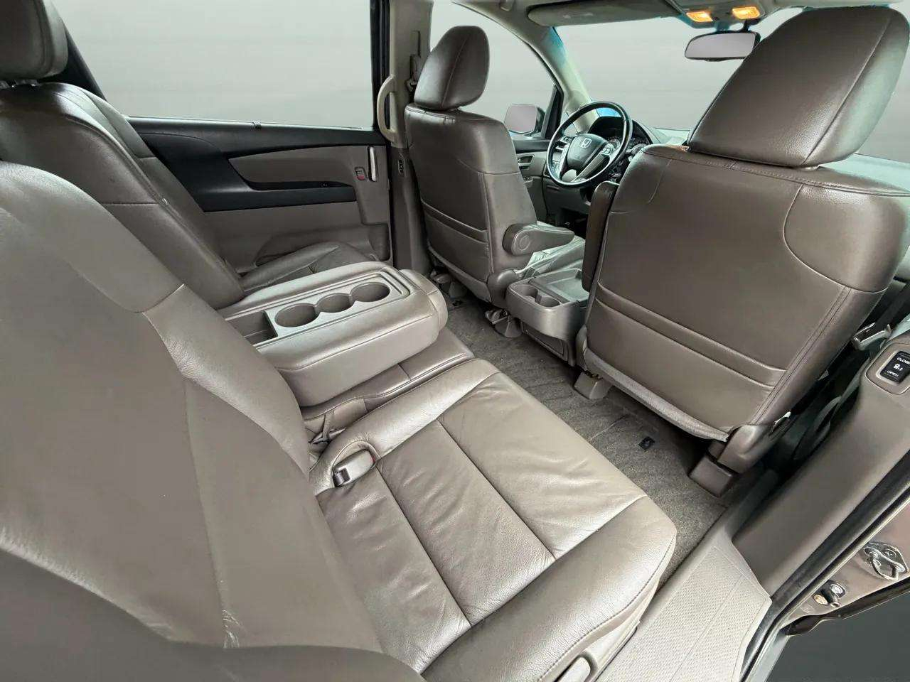 Honda Odyssey 5dr EX-L 2012