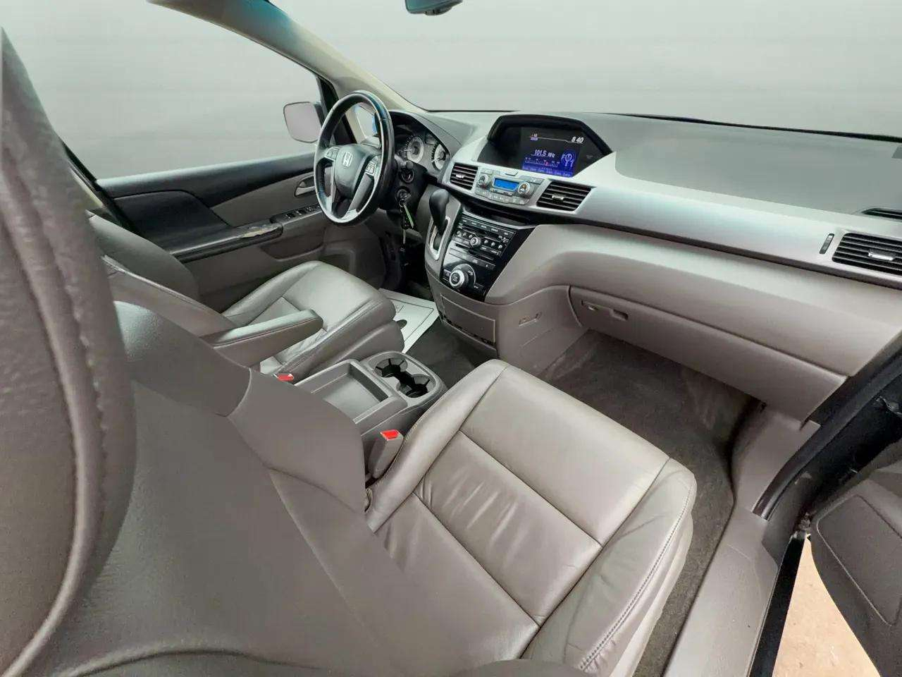 Honda Odyssey 5dr EX-L 2012