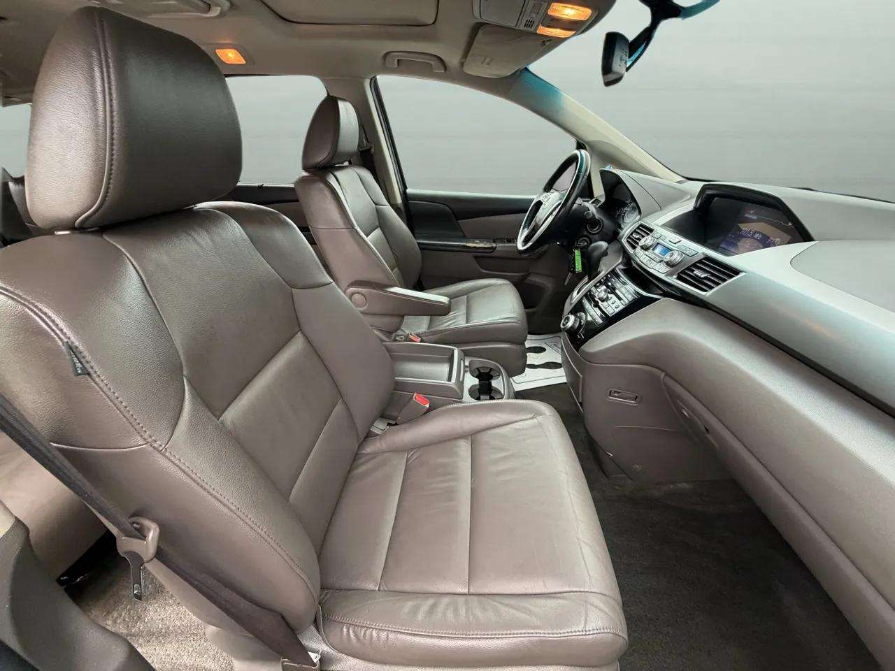 Honda Odyssey 5dr EX-L 2012