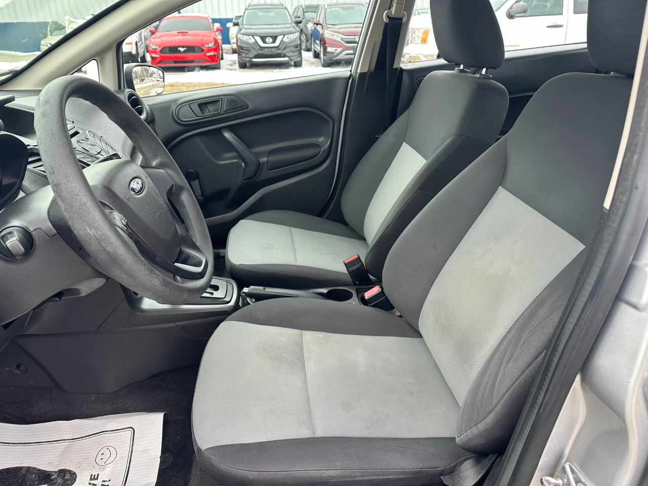 Ford Fiesta 4dr Sdn S 2015