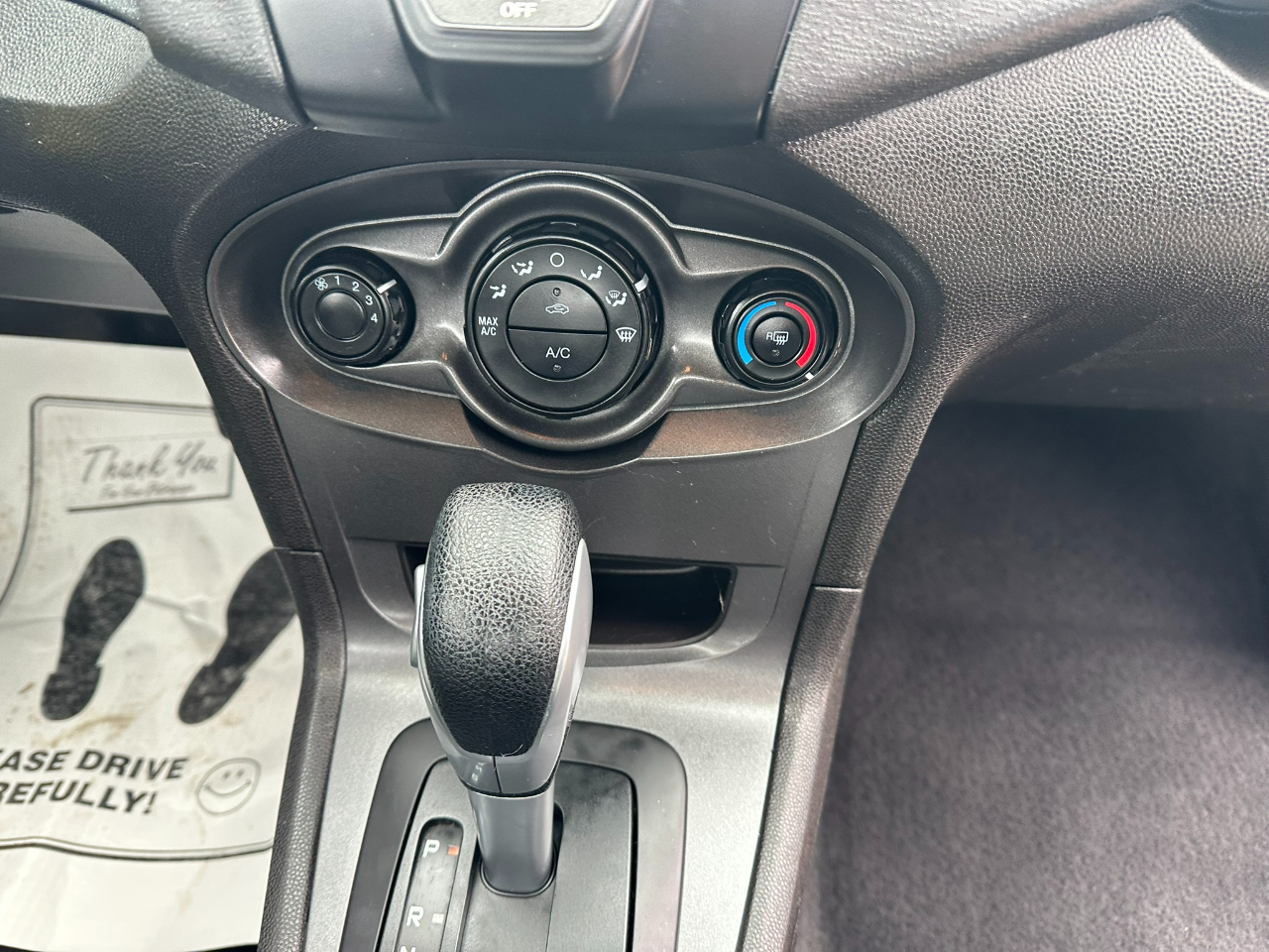 Ford Fiesta 4dr Sdn S 2015