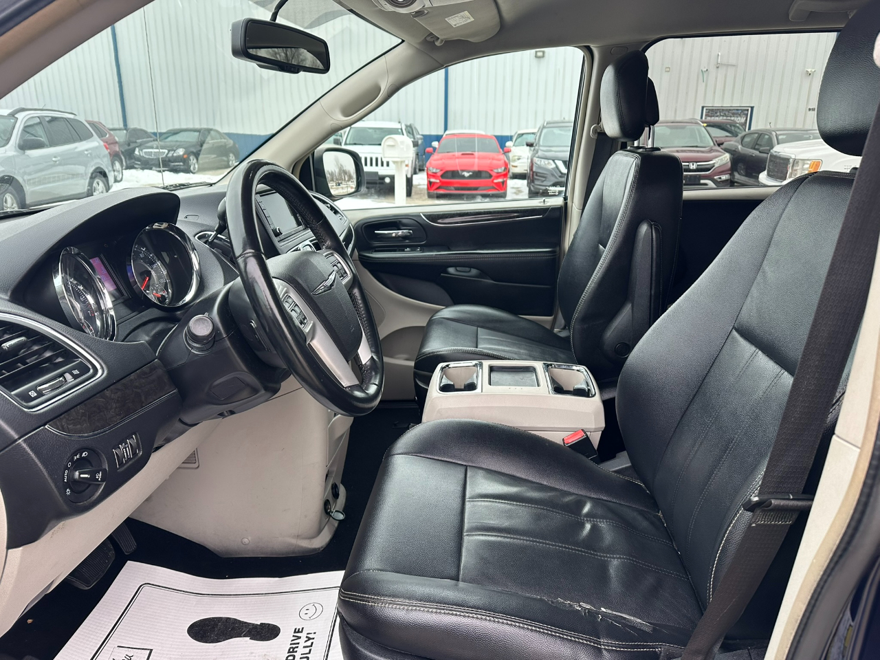 Chrysler Town & Country 4dr Wgn Touring 2015