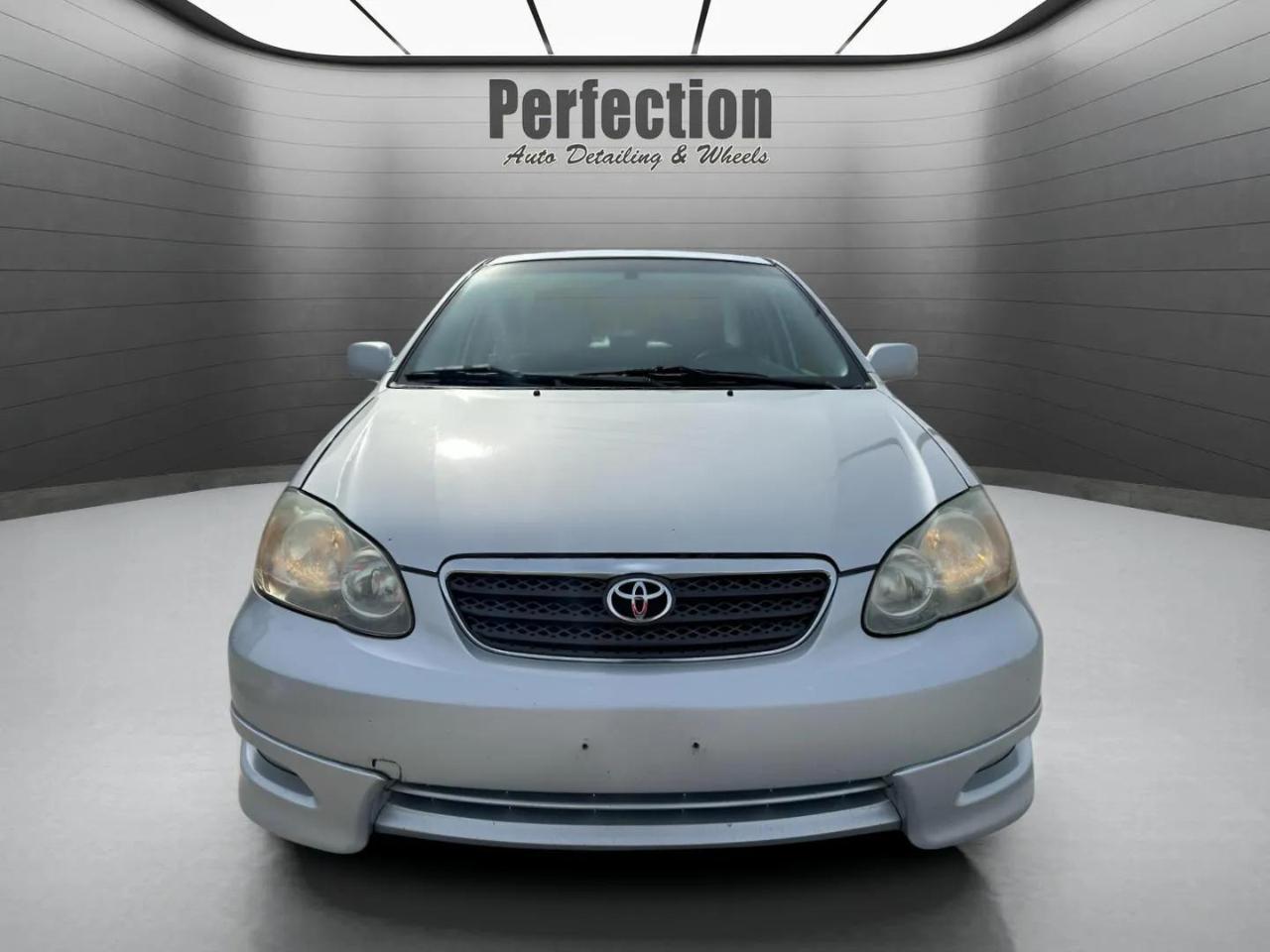 Toyota Corolla 4dr Sdn Man CE (Natl) 2008