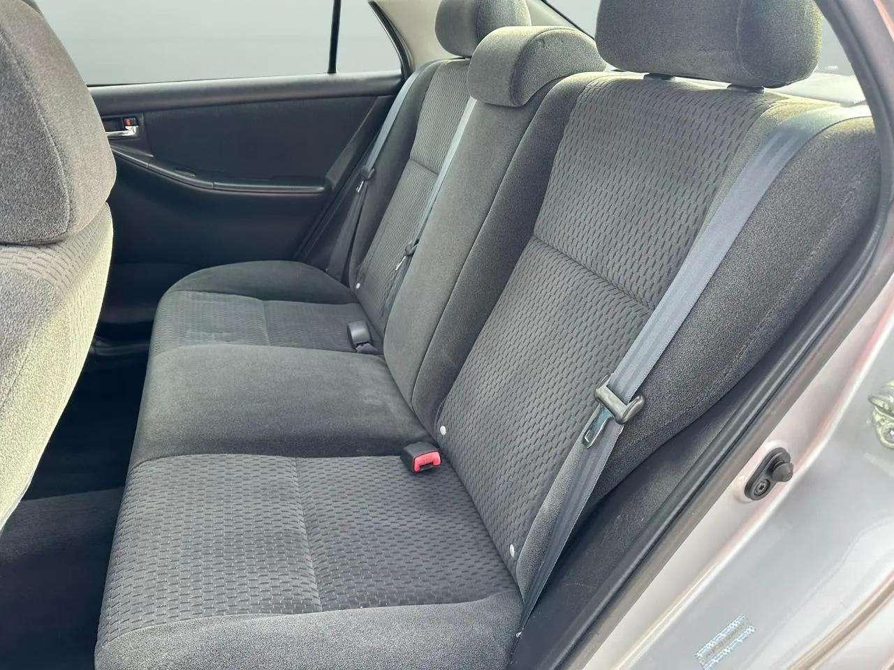 Toyota Corolla 4dr Sdn Man CE (Natl) 2008