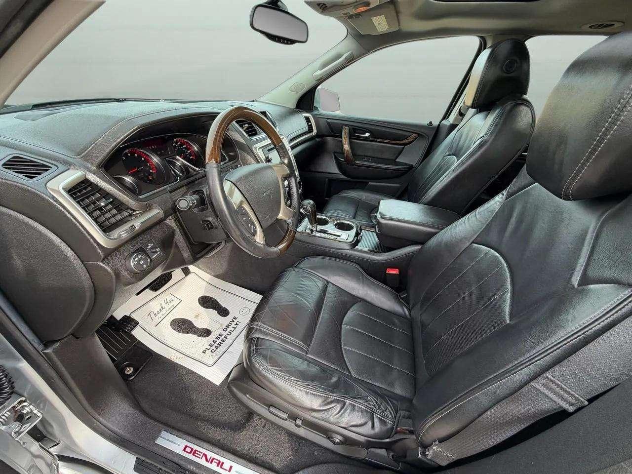 GMC Acadia AWD 4dr Denali 2015