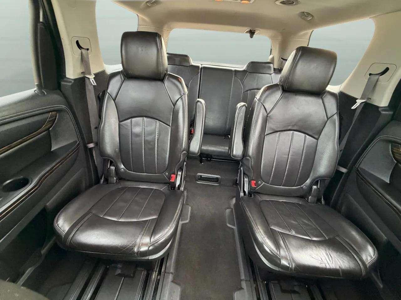 GMC Acadia AWD 4dr Denali 2015