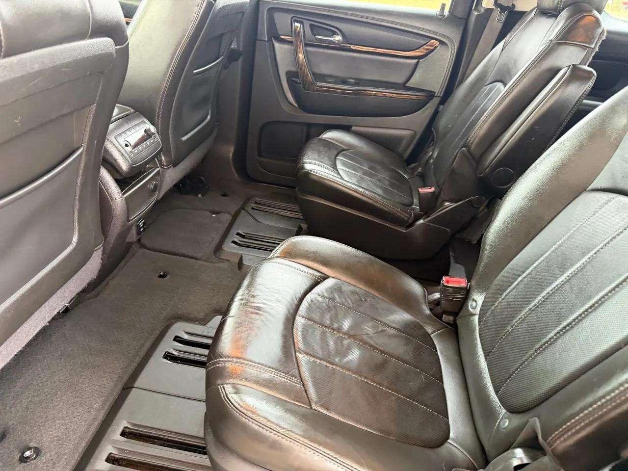 GMC Acadia AWD 4dr Denali 2015