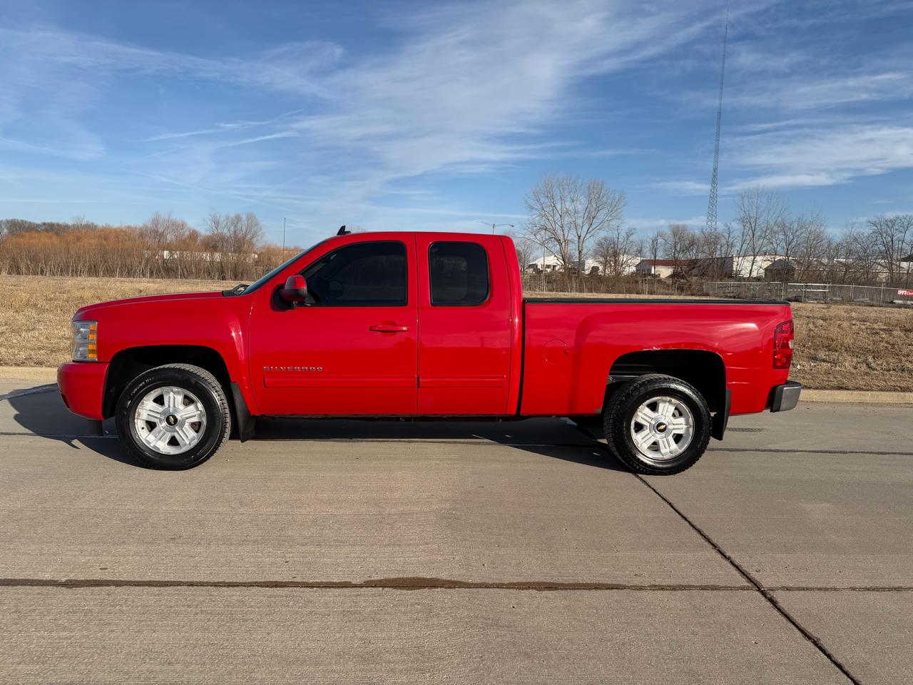 Chevrolet Silverado 1500 4WD Ext Cab 143.5" LT 2013