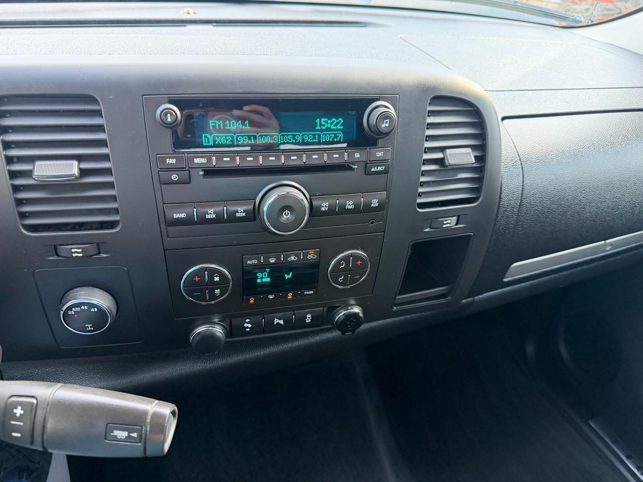 Chevrolet Silverado 1500 4WD Ext Cab 143.5" LT 2013