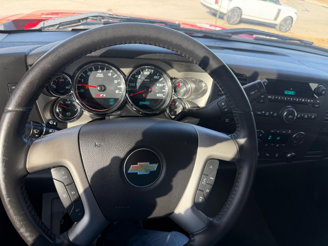 Chevrolet Silverado 1500 4WD Ext Cab 143.5" LT 2013