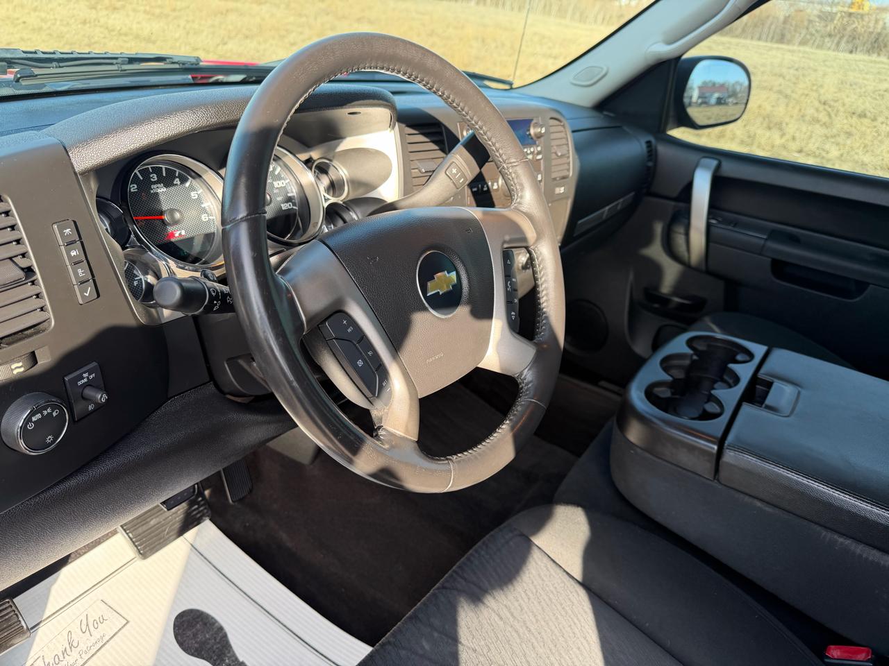 Chevrolet Silverado 1500 4WD Ext Cab 143.5" LT 2013