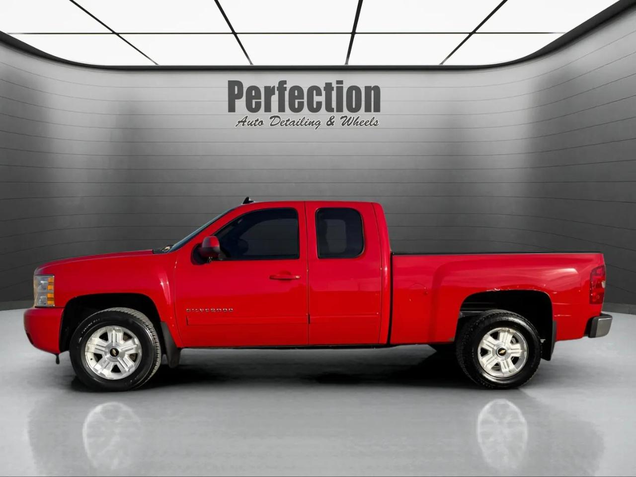 Chevrolet Silverado 1500 4WD Ext Cab 143.5" LT 2013