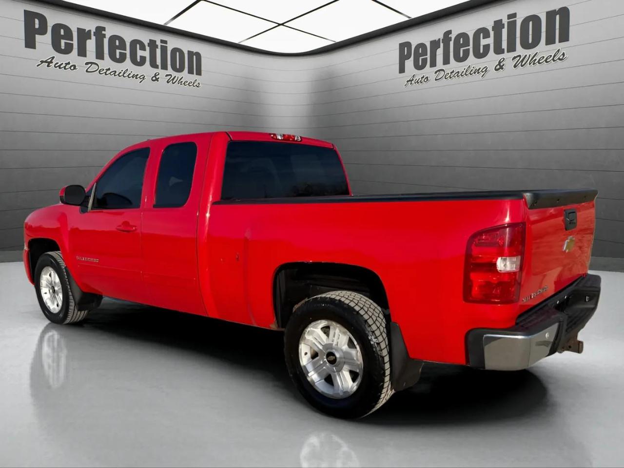 Chevrolet Silverado 1500 4WD Ext Cab 143.5" LT 2013