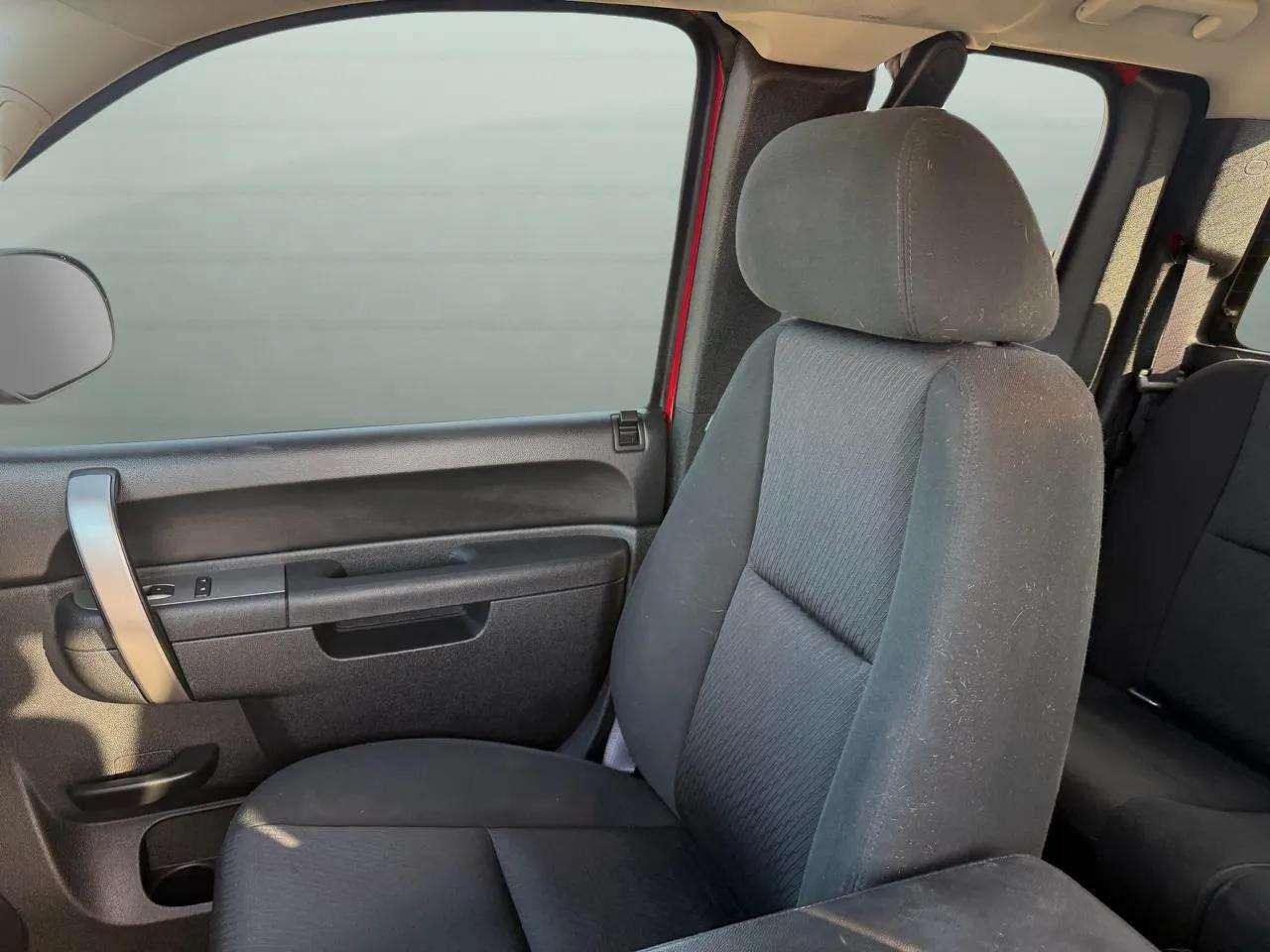 Chevrolet Silverado 1500 4WD Ext Cab 143.5" LT 2013