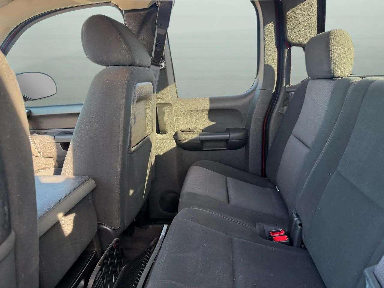 Chevrolet Silverado 1500 4WD Ext Cab 143.5" LT 2013