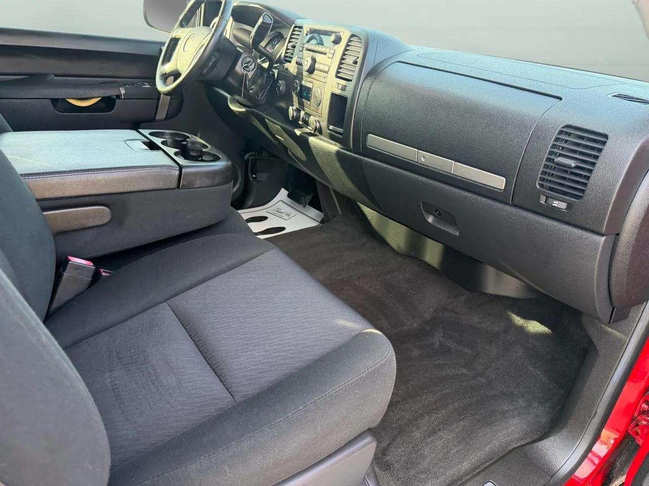 Chevrolet Silverado 1500 4WD Ext Cab 143.5" LT 2013