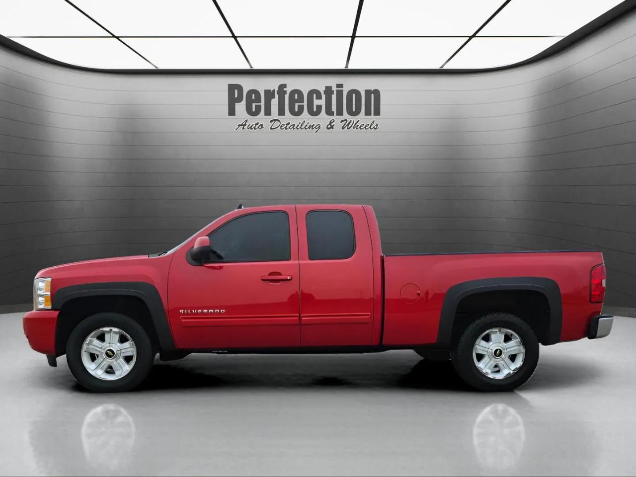 Chevrolet Silverado 1500 4WD Ext Cab 143.5" LT 2013