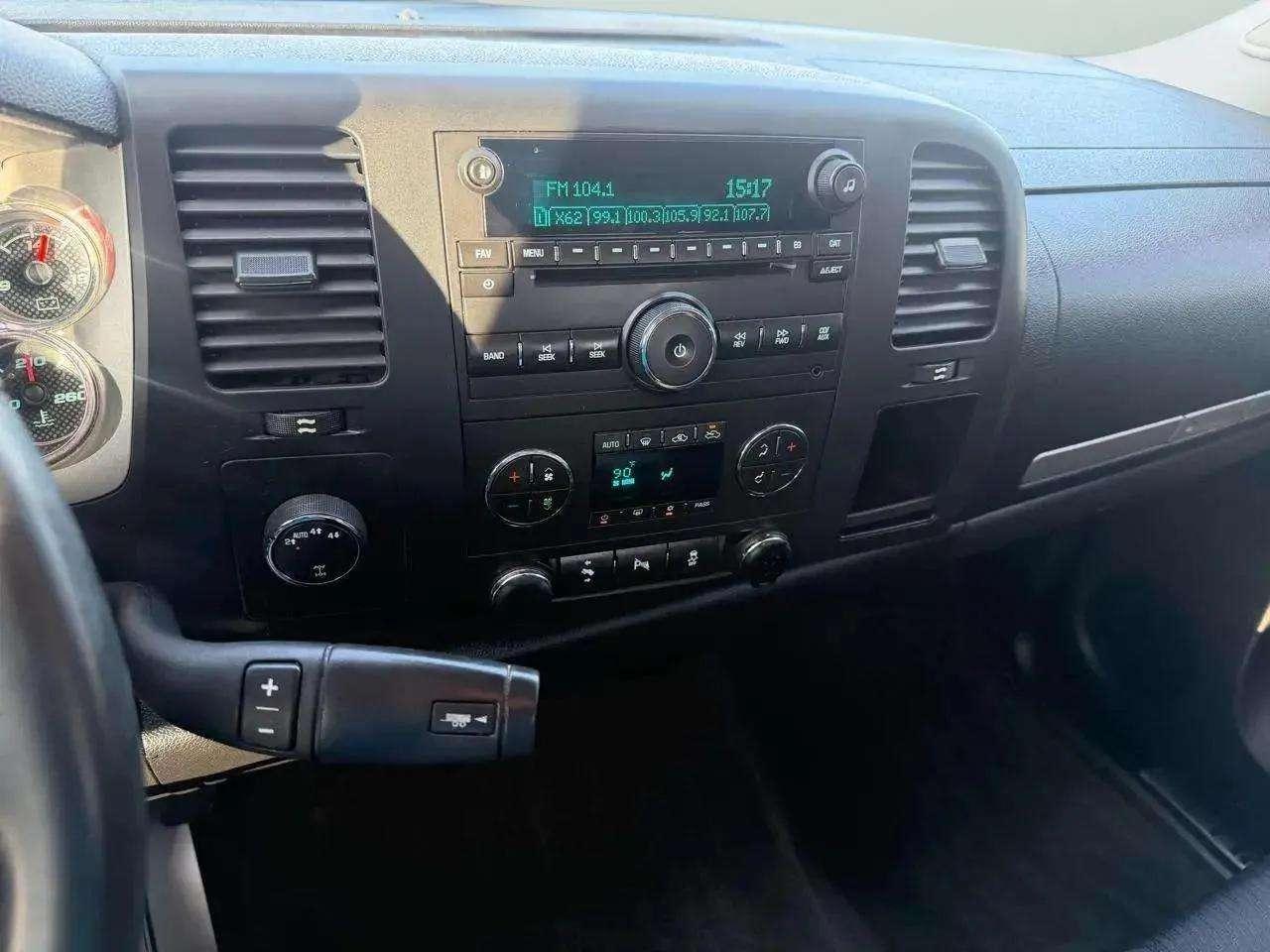 Chevrolet Silverado 1500 4WD Ext Cab 143.5" LT 2013