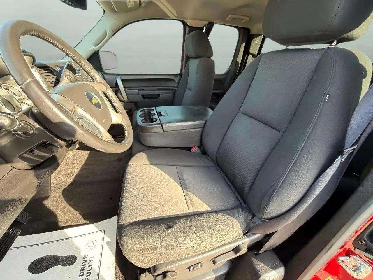 Chevrolet Silverado 1500 4WD Ext Cab 143.5" LT 2013