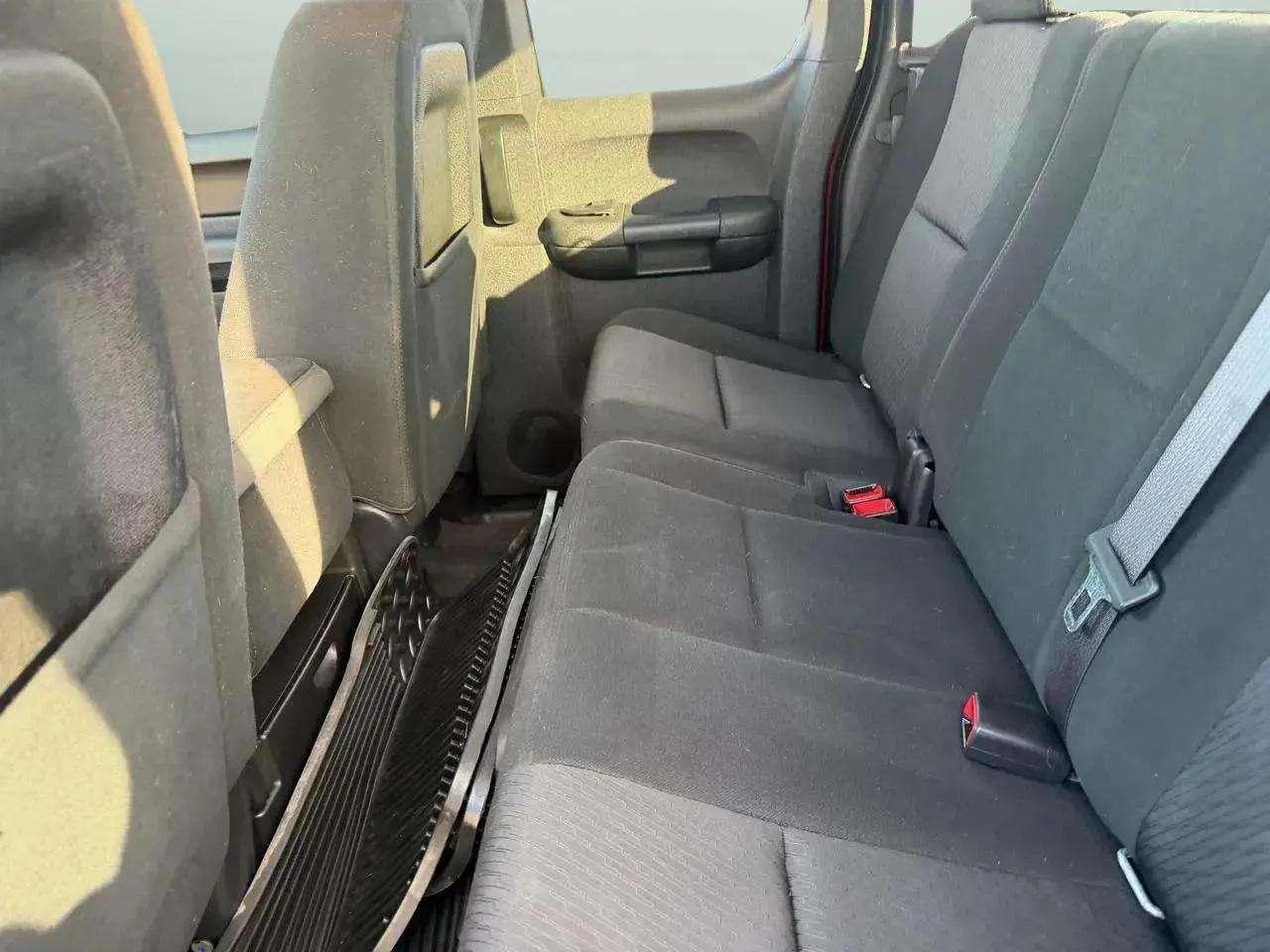 Chevrolet Silverado 1500 4WD Ext Cab 143.5" LT 2013