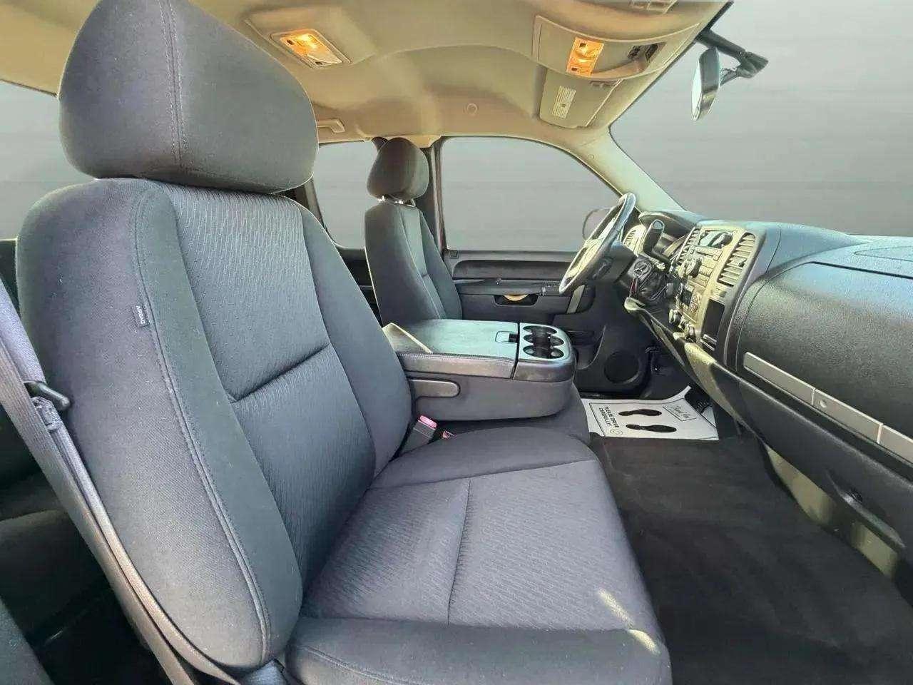 Chevrolet Silverado 1500 4WD Ext Cab 143.5" LT 2013