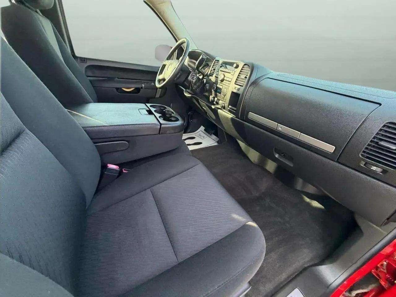 Chevrolet Silverado 1500 4WD Ext Cab 143.5" LT 2013