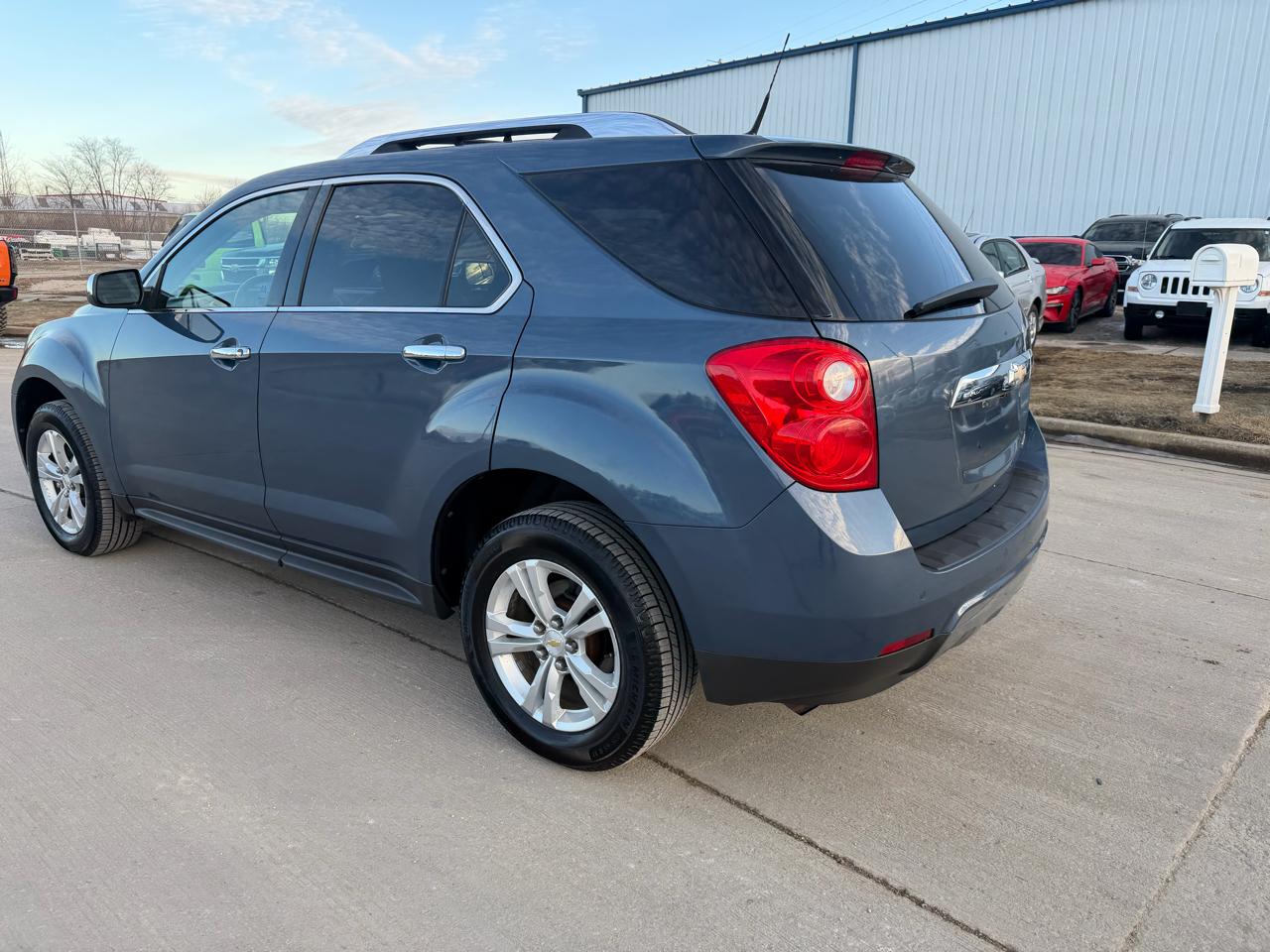 Chevrolet Equinox FWD 4dr LTZ 2011