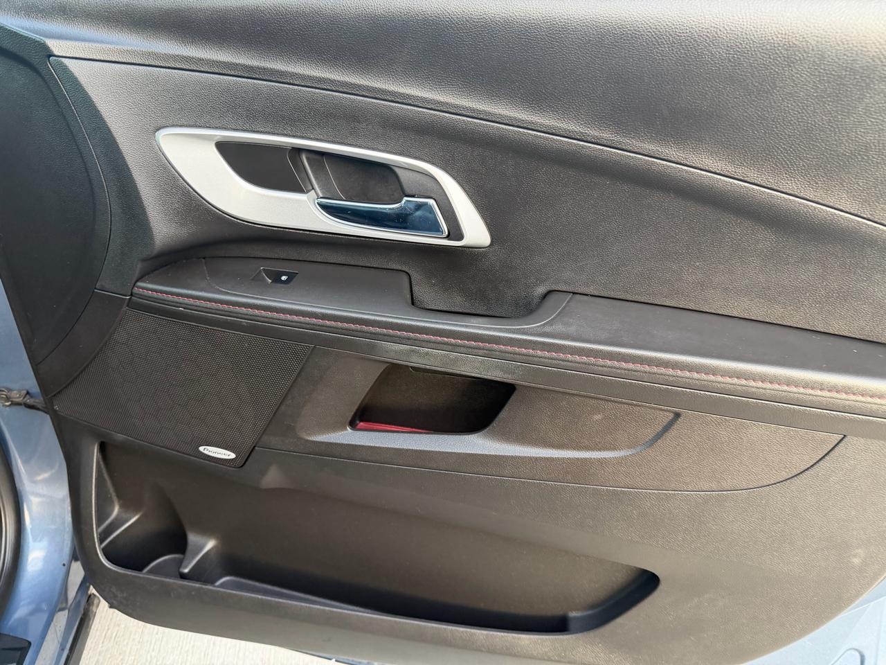 Chevrolet Equinox FWD 4dr LTZ 2011