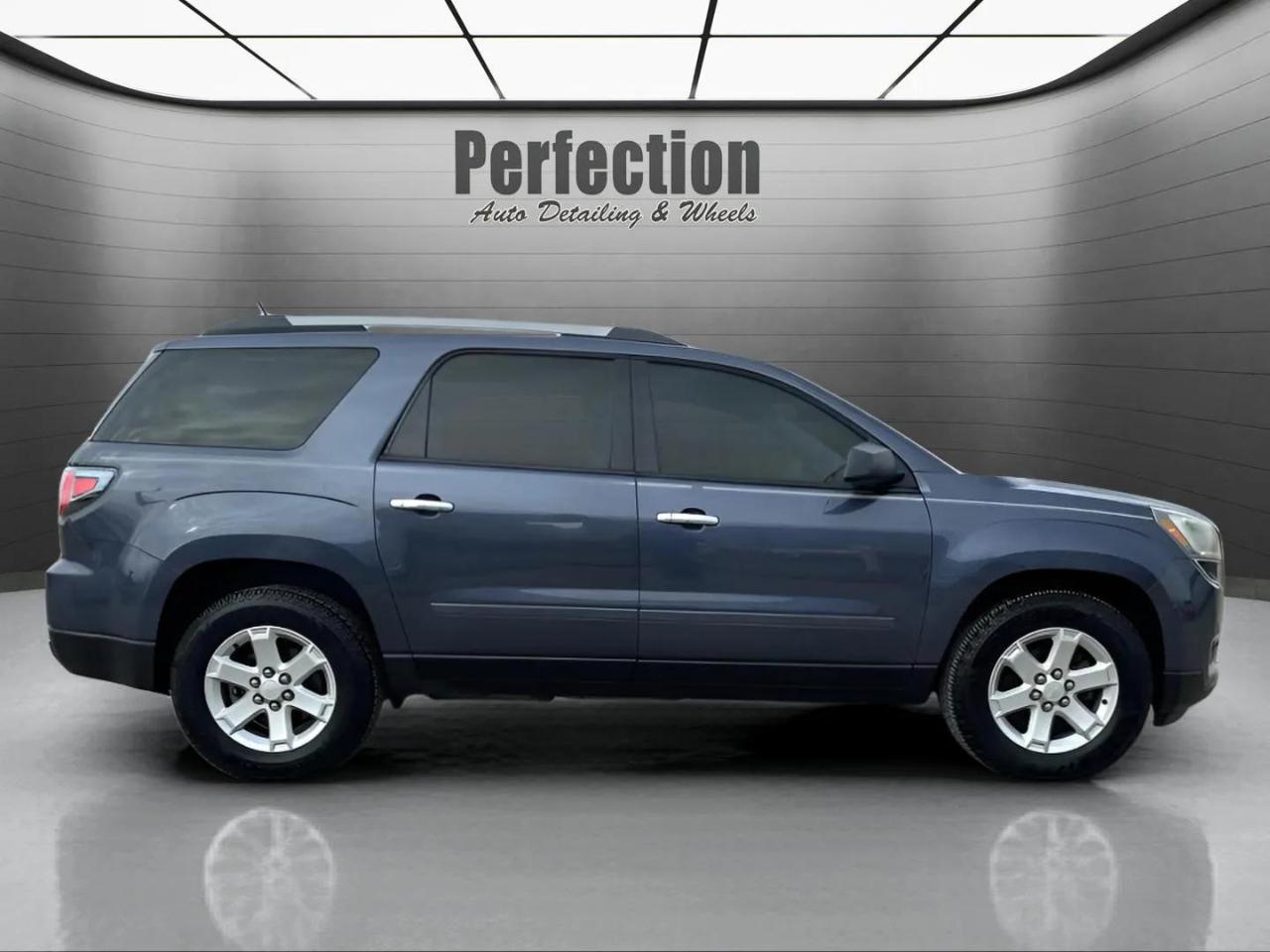 GMC Acadia FWD 4dr SLE w/SLE-2 2013