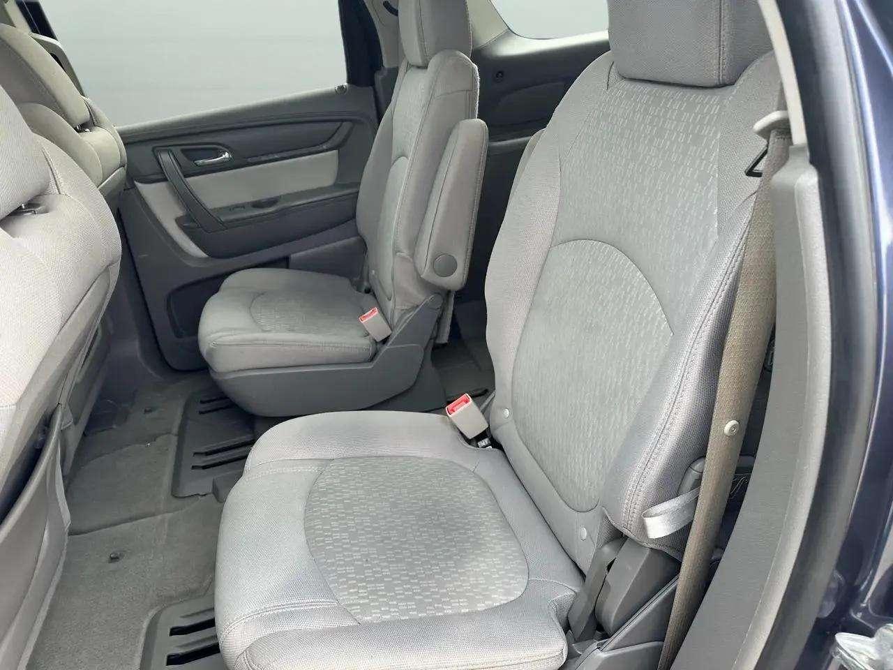 GMC Acadia FWD 4dr SLE w/SLE-2 2013