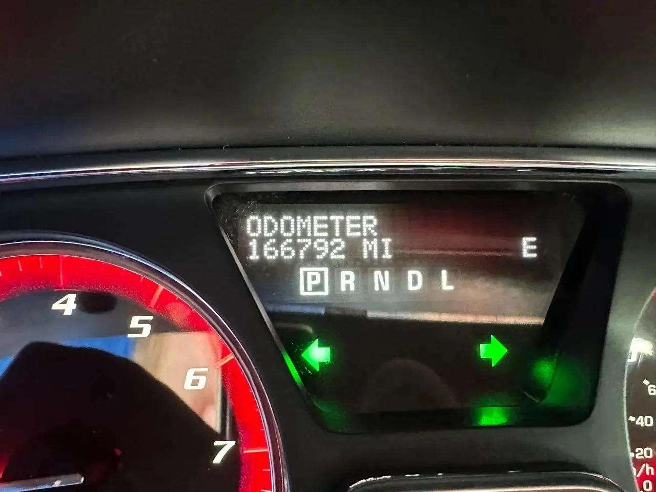 GMC Acadia FWD 4dr SLE w/SLE-2 2013