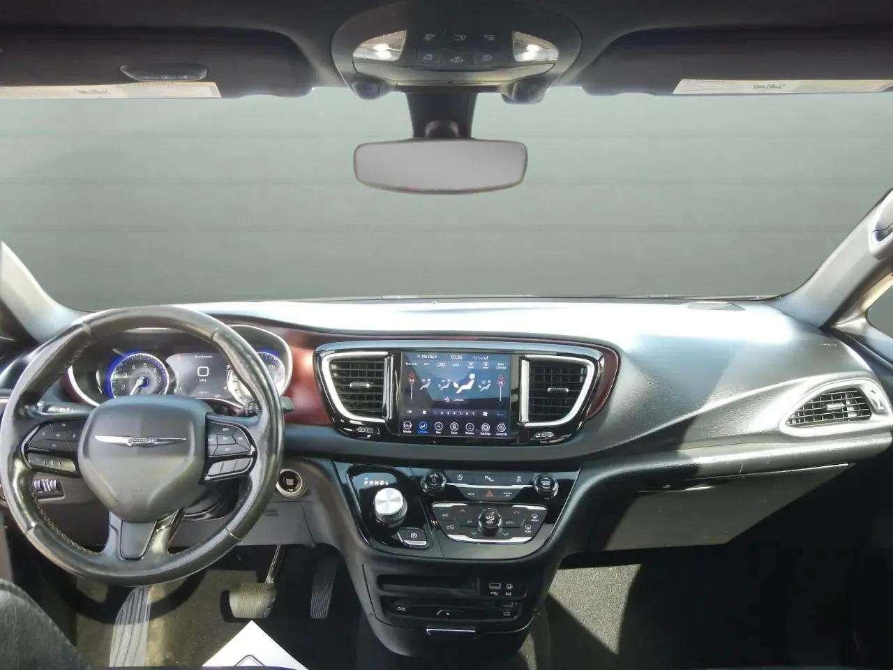 Chrysler Pacifica Touring L Plus 35th Anniversary FWD *Ltd Avail* 2020