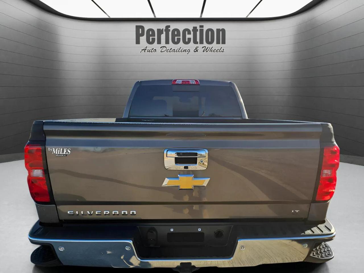 Chevrolet Silverado 1500 4WD Double Cab 143.5" LT w/2LT 2015