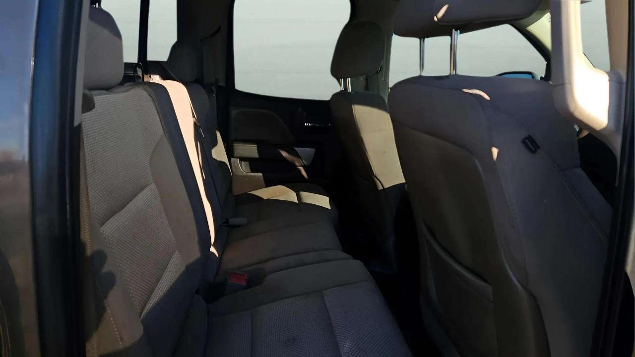 Chevrolet Silverado 1500 4WD Double Cab 143.5" LT w/2LT 2015